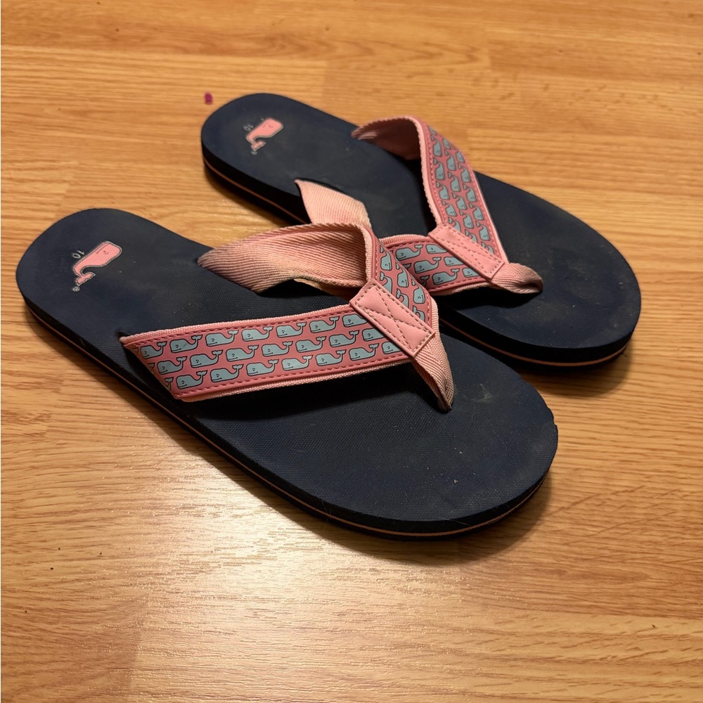 Vineyard Vines Pink and Navy Sandals